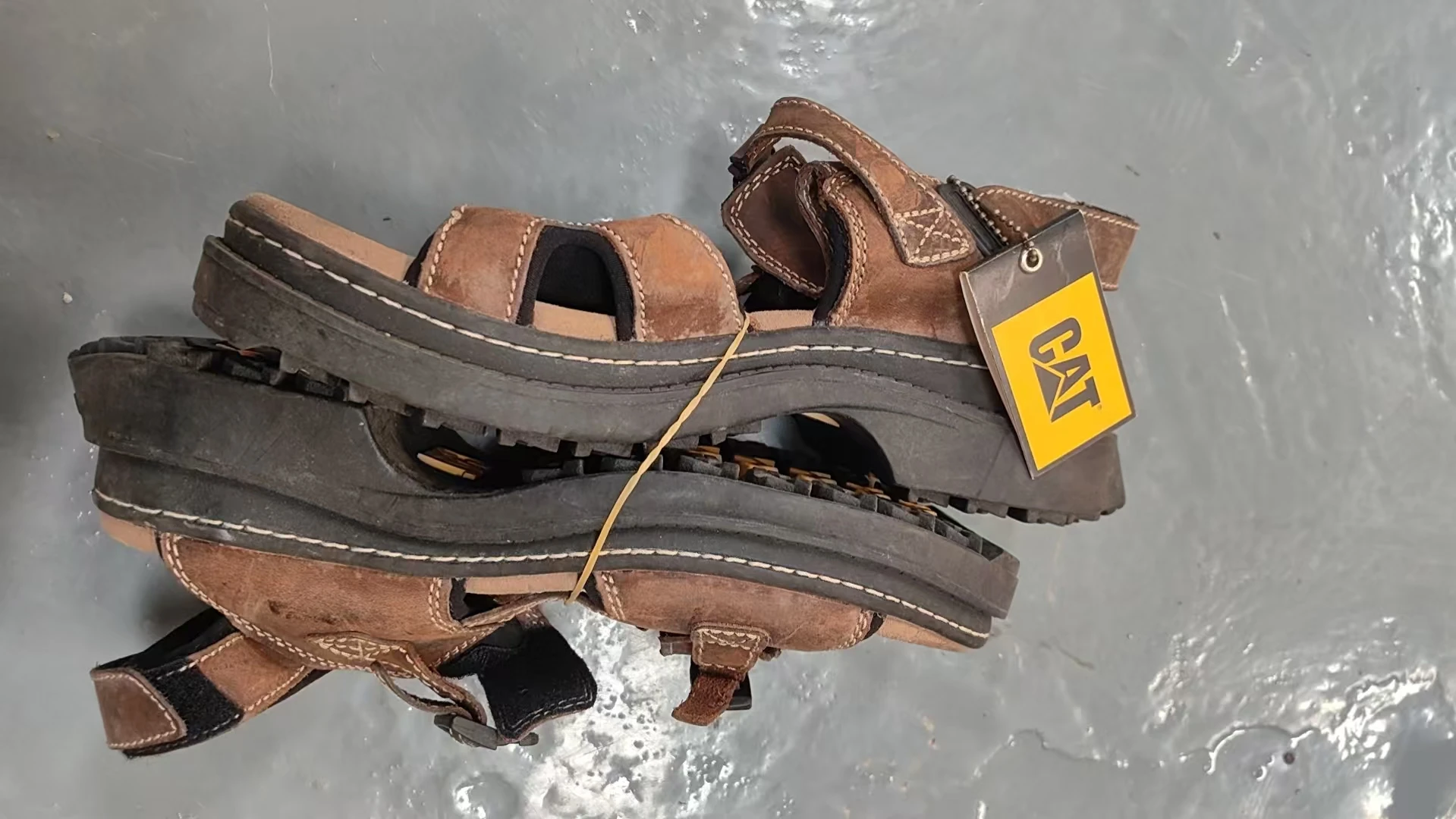 RealismThrift Used Brand Sandals Wholesale - A-Grade Branded Second-Hand Shoes Bulk Supply