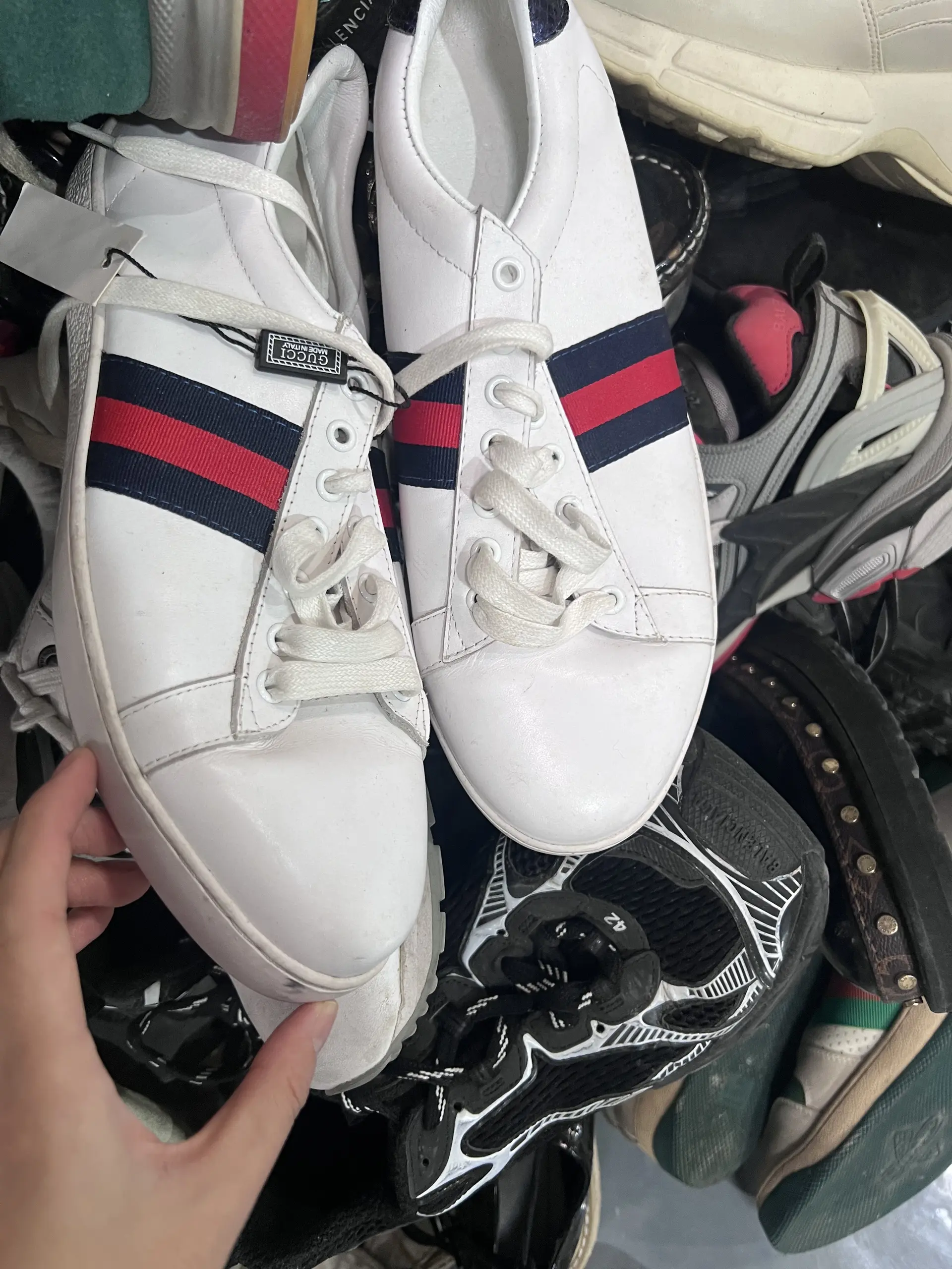 RealismThrift Ordering Step 4 - Selecting Premium A-Grade or Value B-Grade Branded Second Hand Merchandise